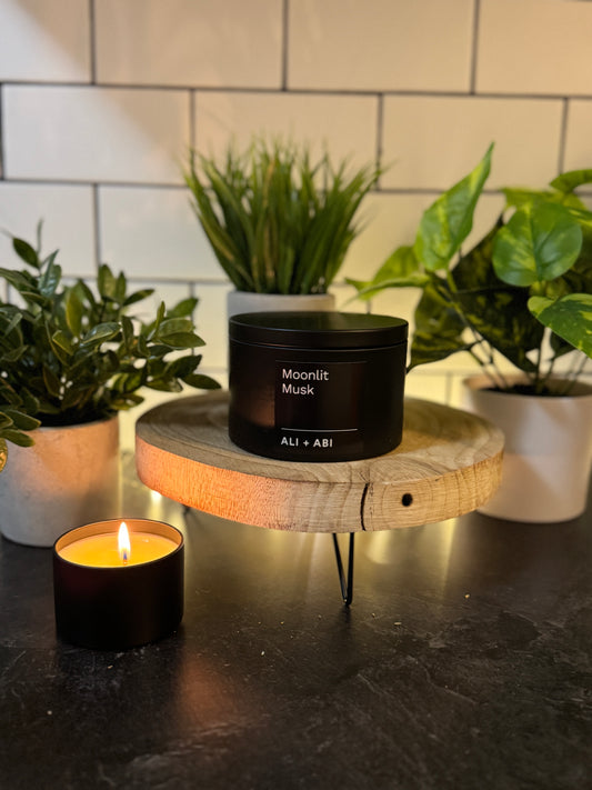 Moonit Musk Candle